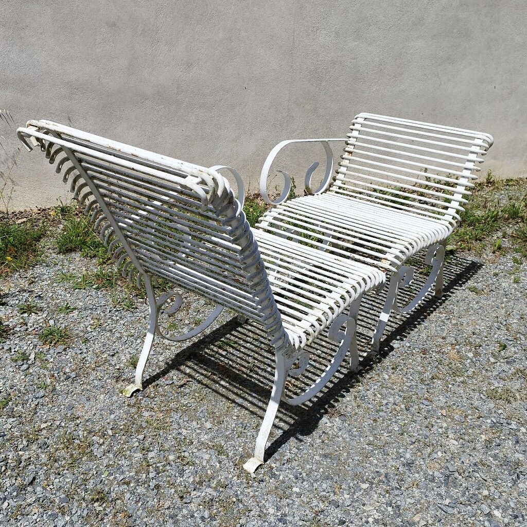 Meridian wrought iron bench Arras square garden