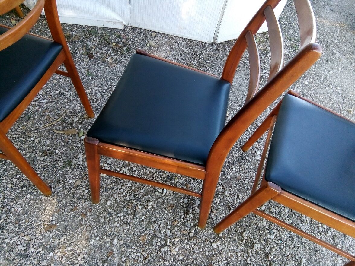 set of 6 vintage Scandinavian chairs