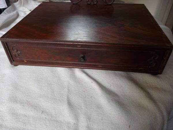 Coiffeuse de table avec miroir Napoléon III placage accajou