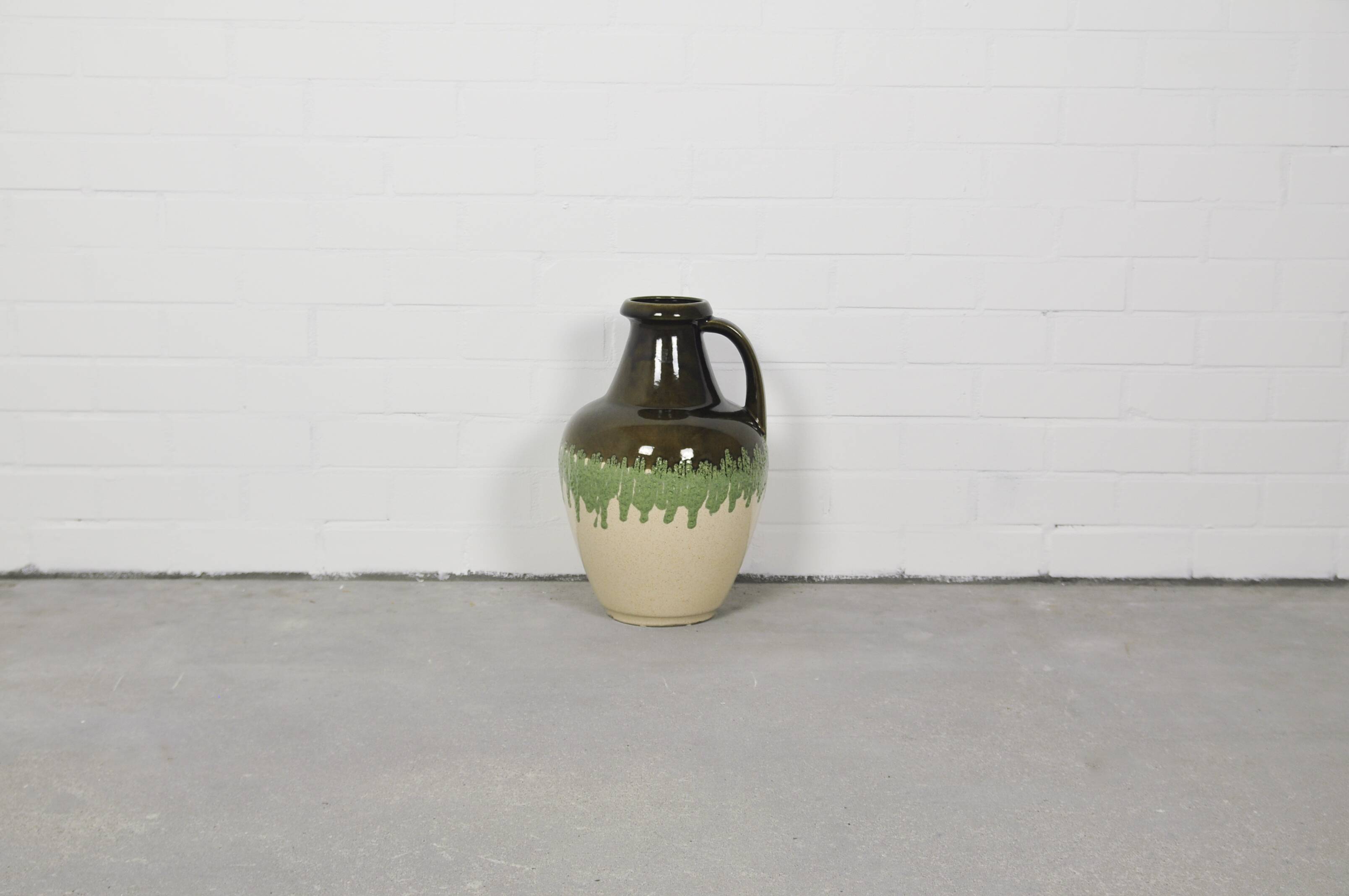vase de sol vintage vert et beige Allemagne de l’Ouest Bay