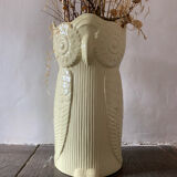 Umbrella door owl shape