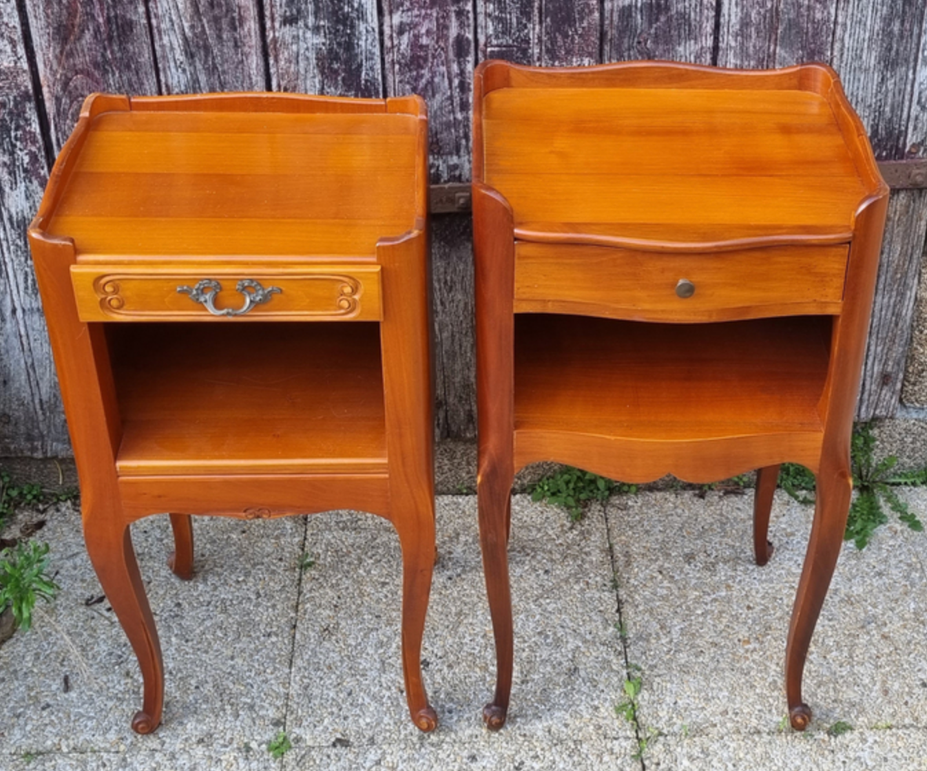 Pair of vintage Louis XV style bedside tables, wood