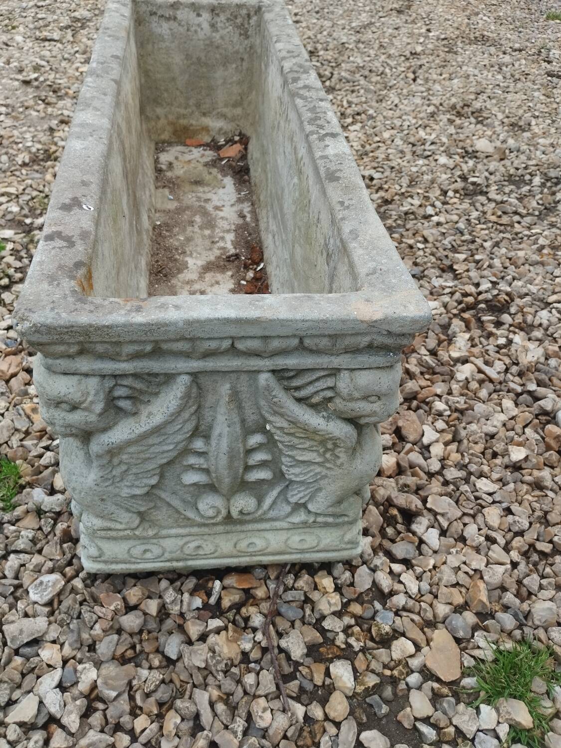 Pair of ancient stone Médicis planters