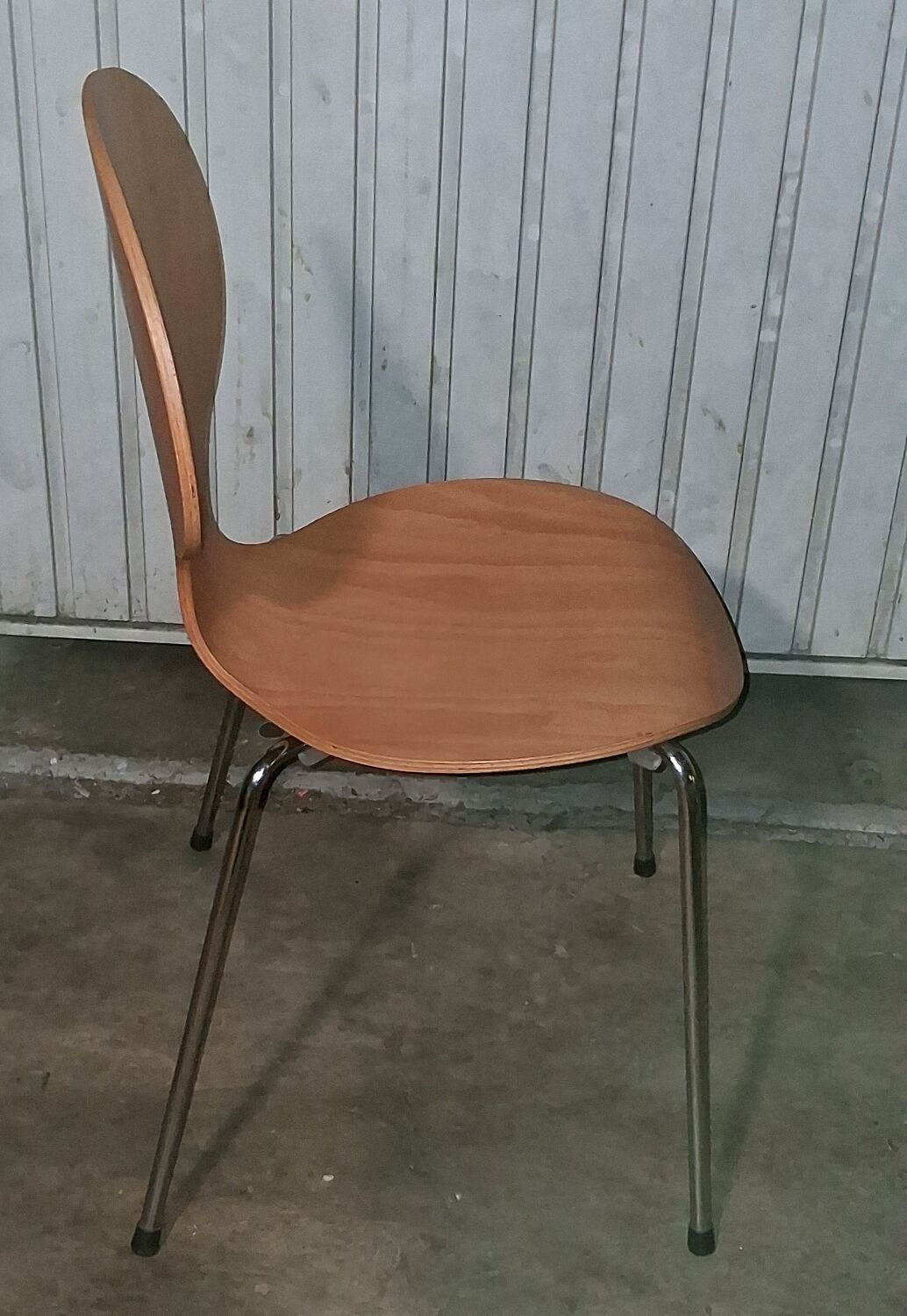 Ant chair design ETNE, wood and chrome metal