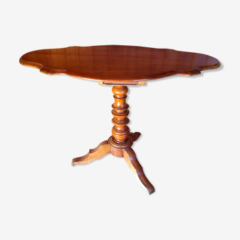 Table bateau 19ème guéridon ovale trépied forme violon noyer massif artisanat provincial