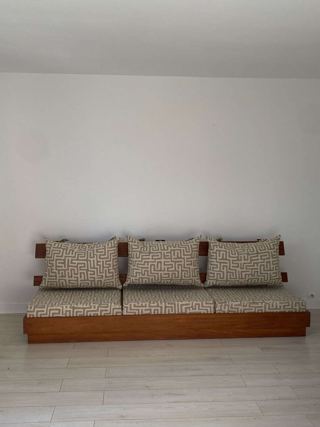 Banquette murale années 1970