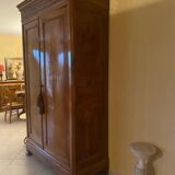 Ancienne Armoire en bois massif