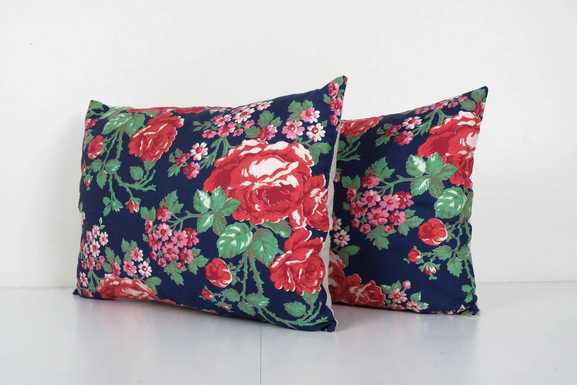 Set of 2 vintage Turkish cushion covers 56x41 cm