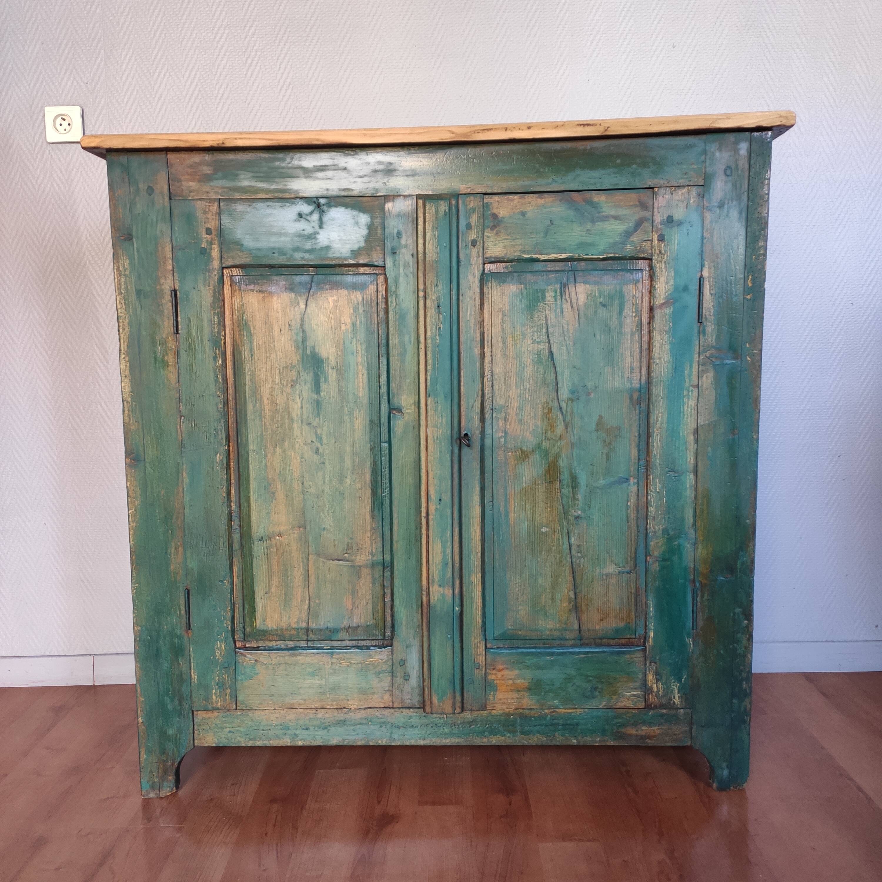 Old Parisian style buffet