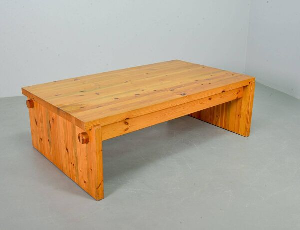 Yngve Ekstrom Table basse en pin au design scandinave Dymling pour suédois