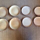 Set of 8 stoneware plates