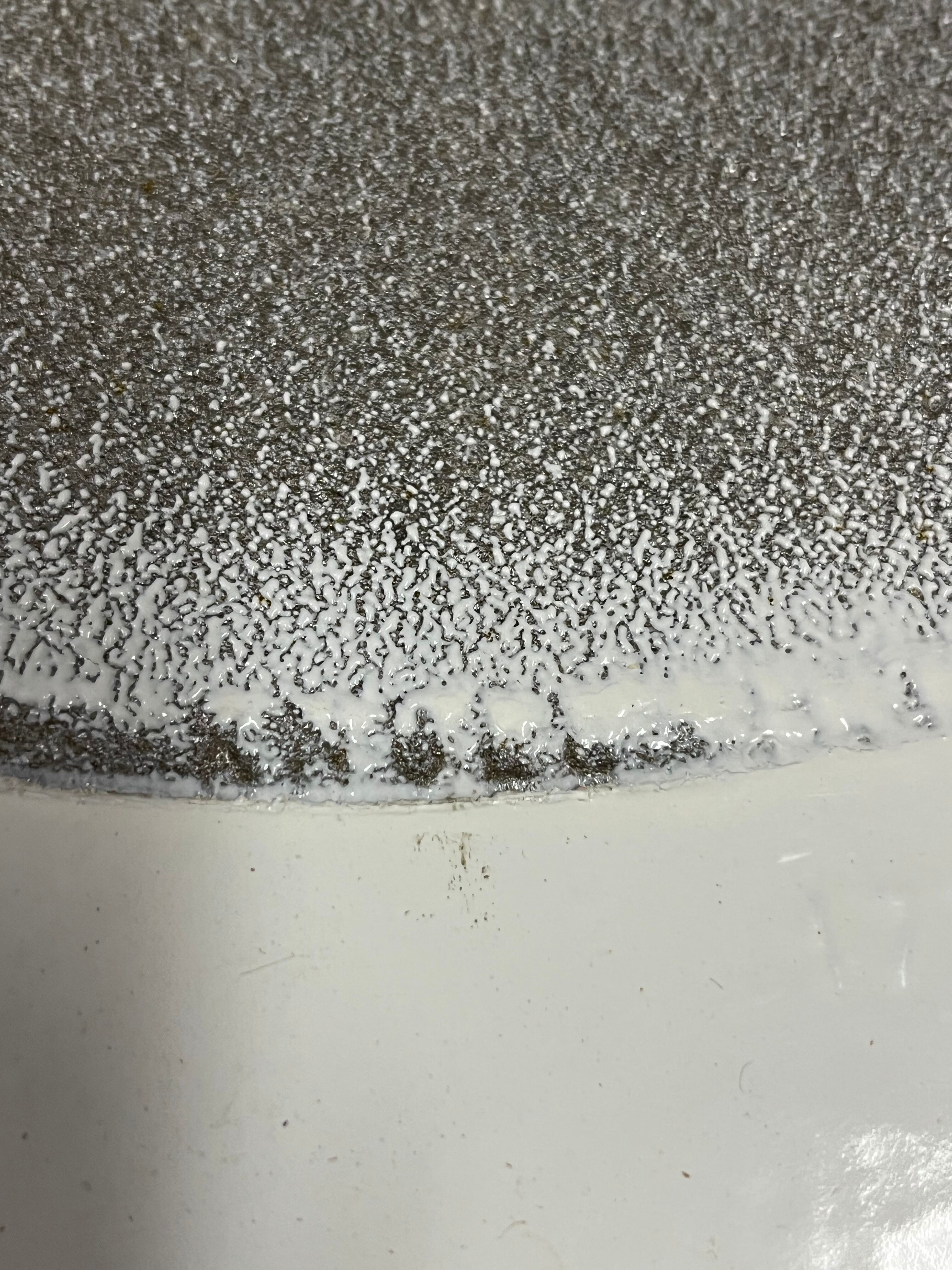 Marble round table by Ereo Saarinen , Knoll edition