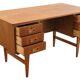 Deens bureau 'Haurvig' - teak mid century