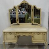 romantic louis XV hairdresser