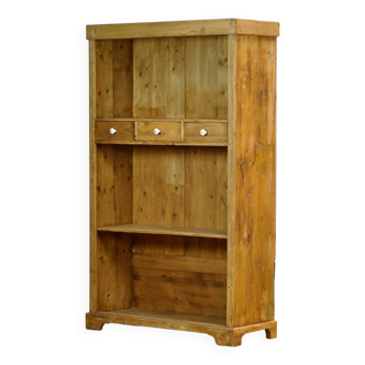 Armoire en pin, vers 1930