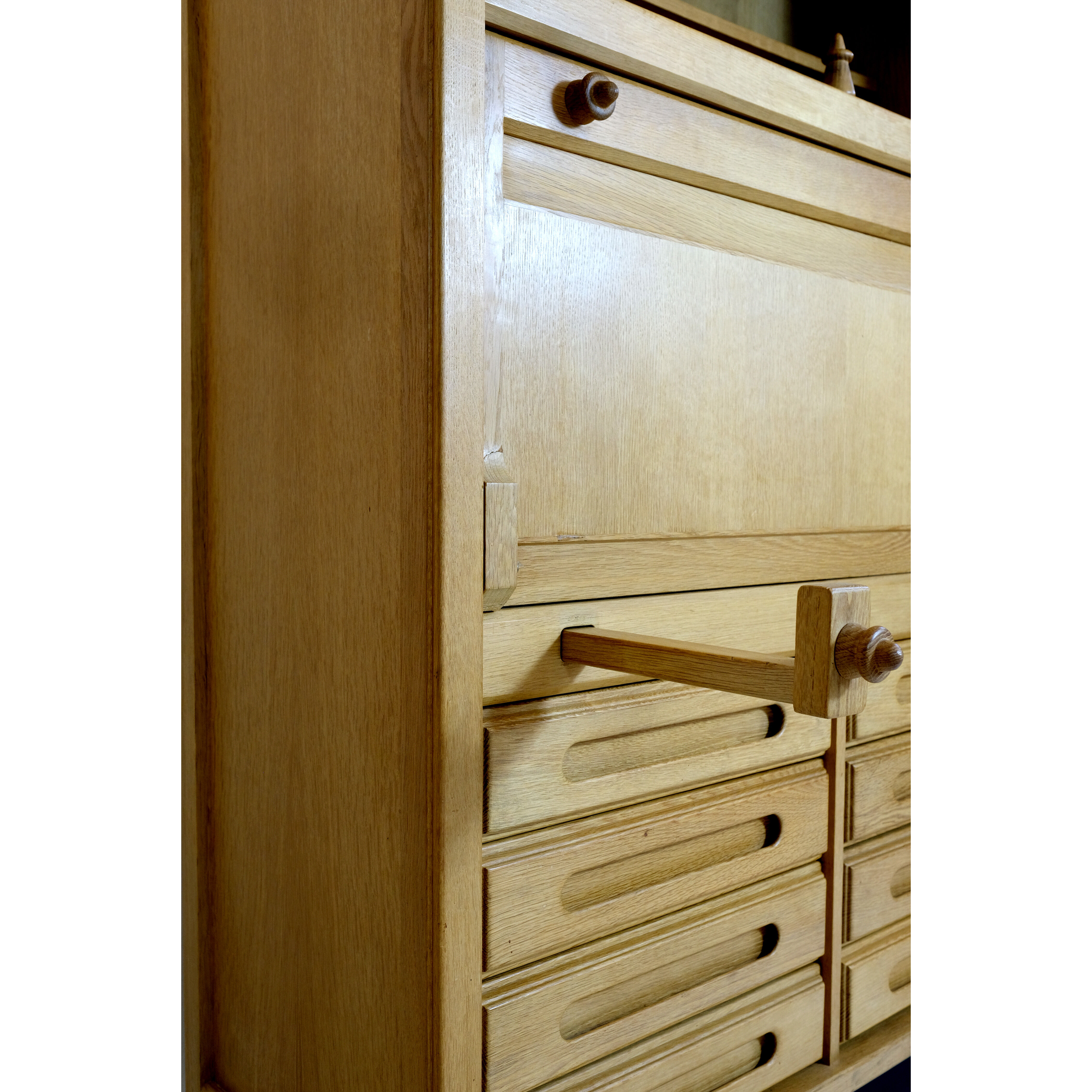 Guillerme and Chambron for your House, bahut Gemini forming secretary