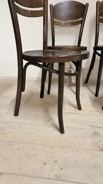 Set of 4 TON wooden dining chairs, 20th century, Czechoslovak, 90 × 46 cm