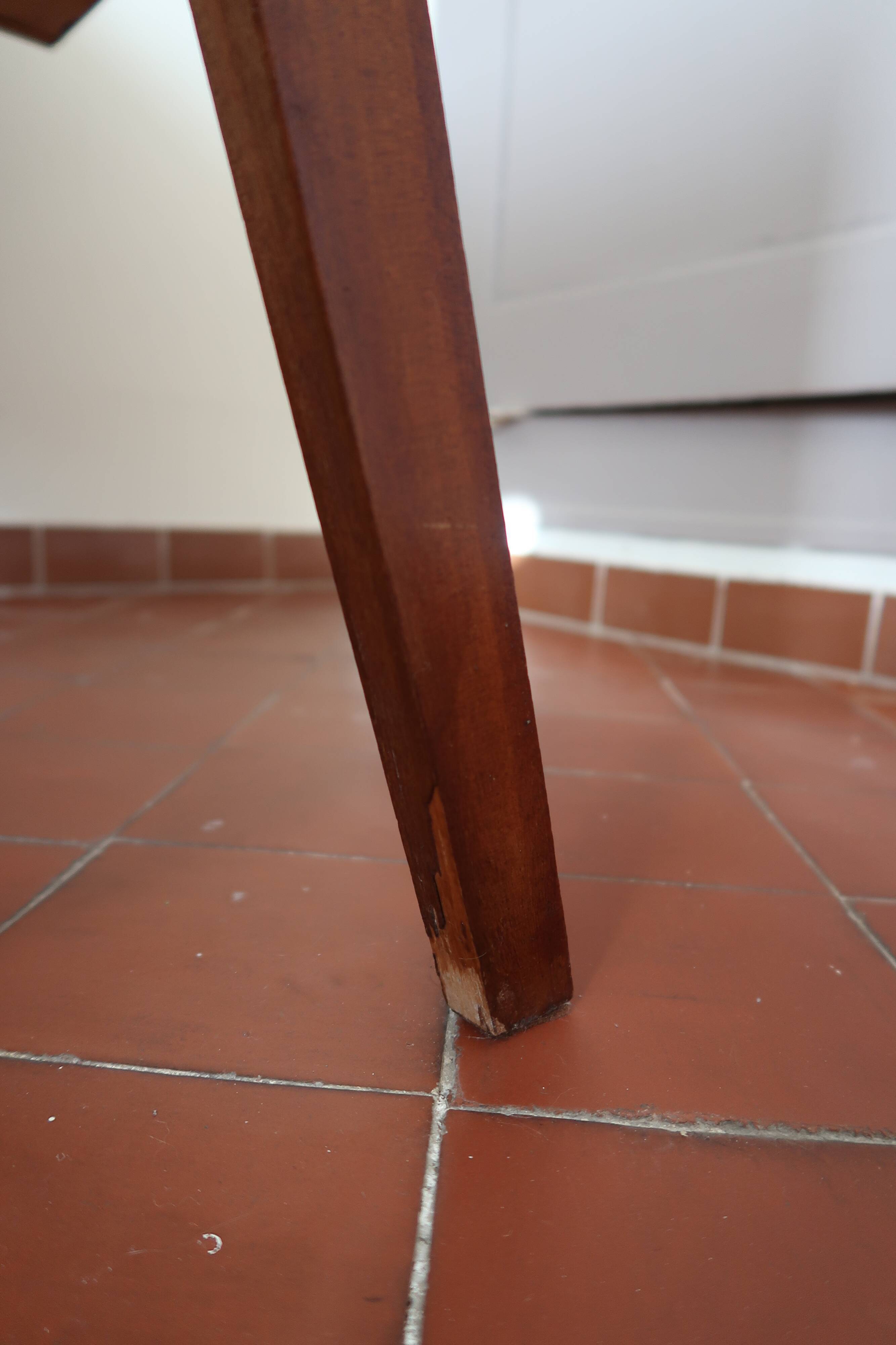 Danish office feet compass
