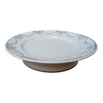 Ancienne assiette sur piédouche plat de service Longwy modèle Moselle