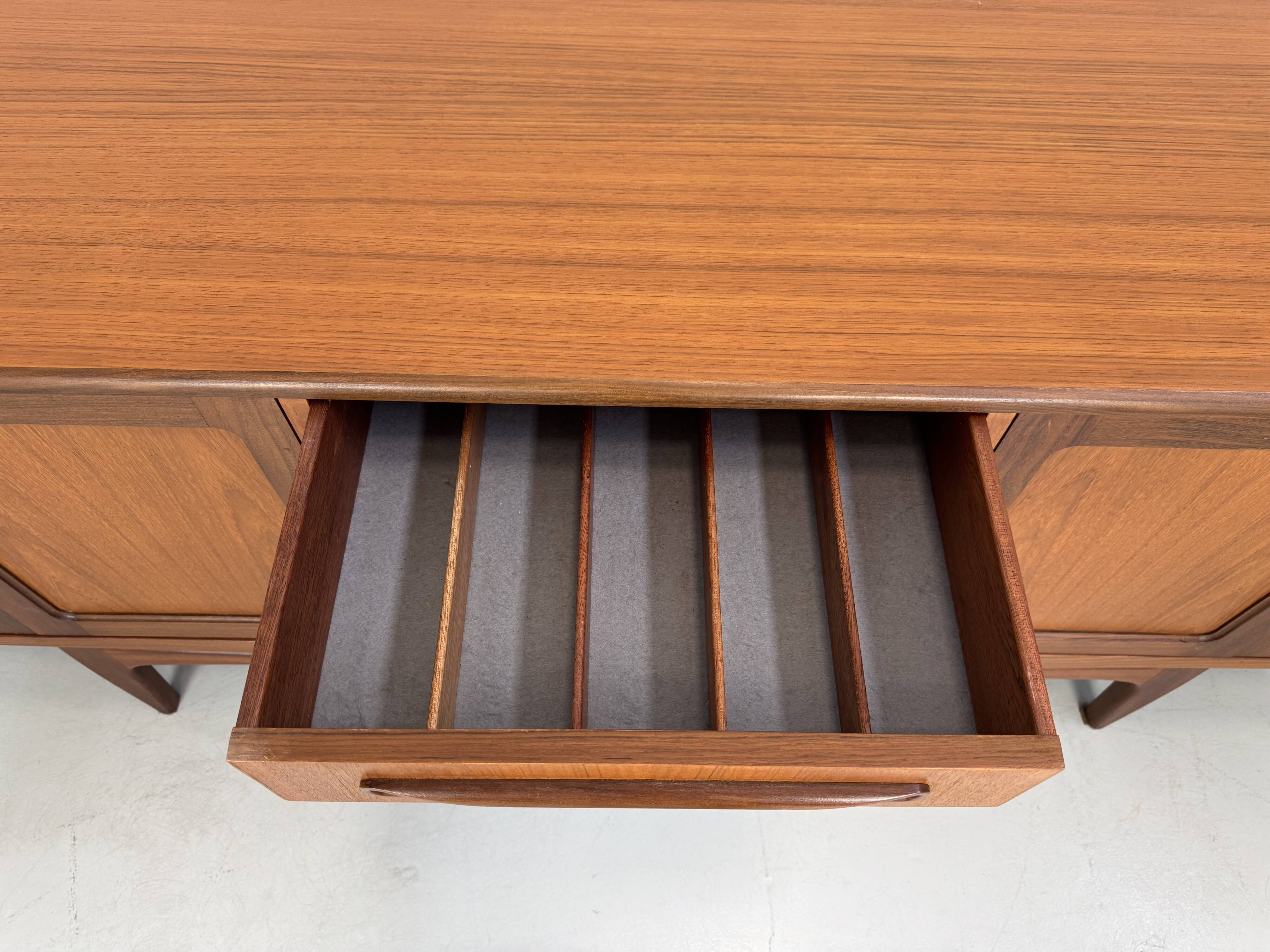 Vintage "Fresco" dressoir van G-Plan