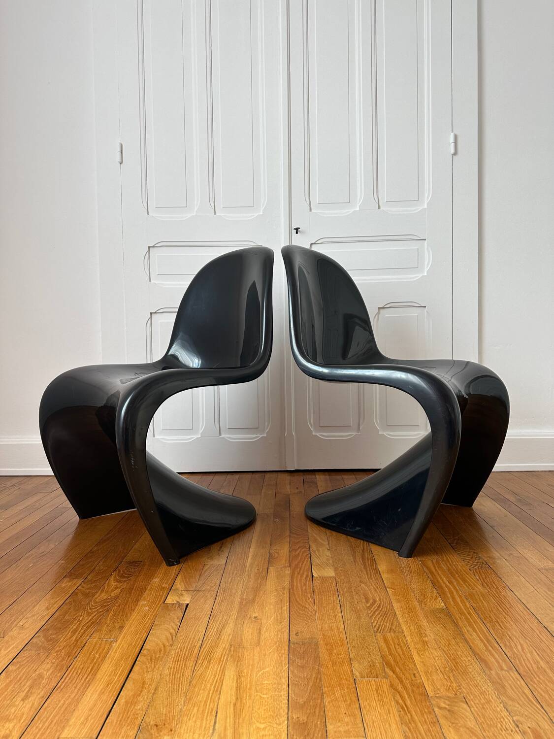 Pair of Verner Panton chairs by Herman Miller, 1975