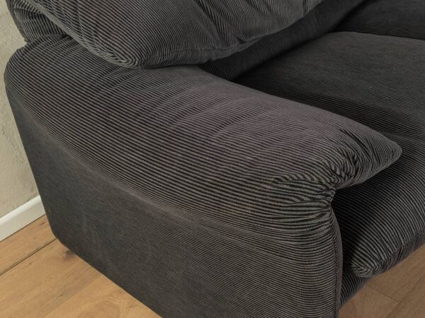 Cassina   Vico Magistretti canapé Maralunga 675, années 1970, tapisserie originale à rayures noir-gris