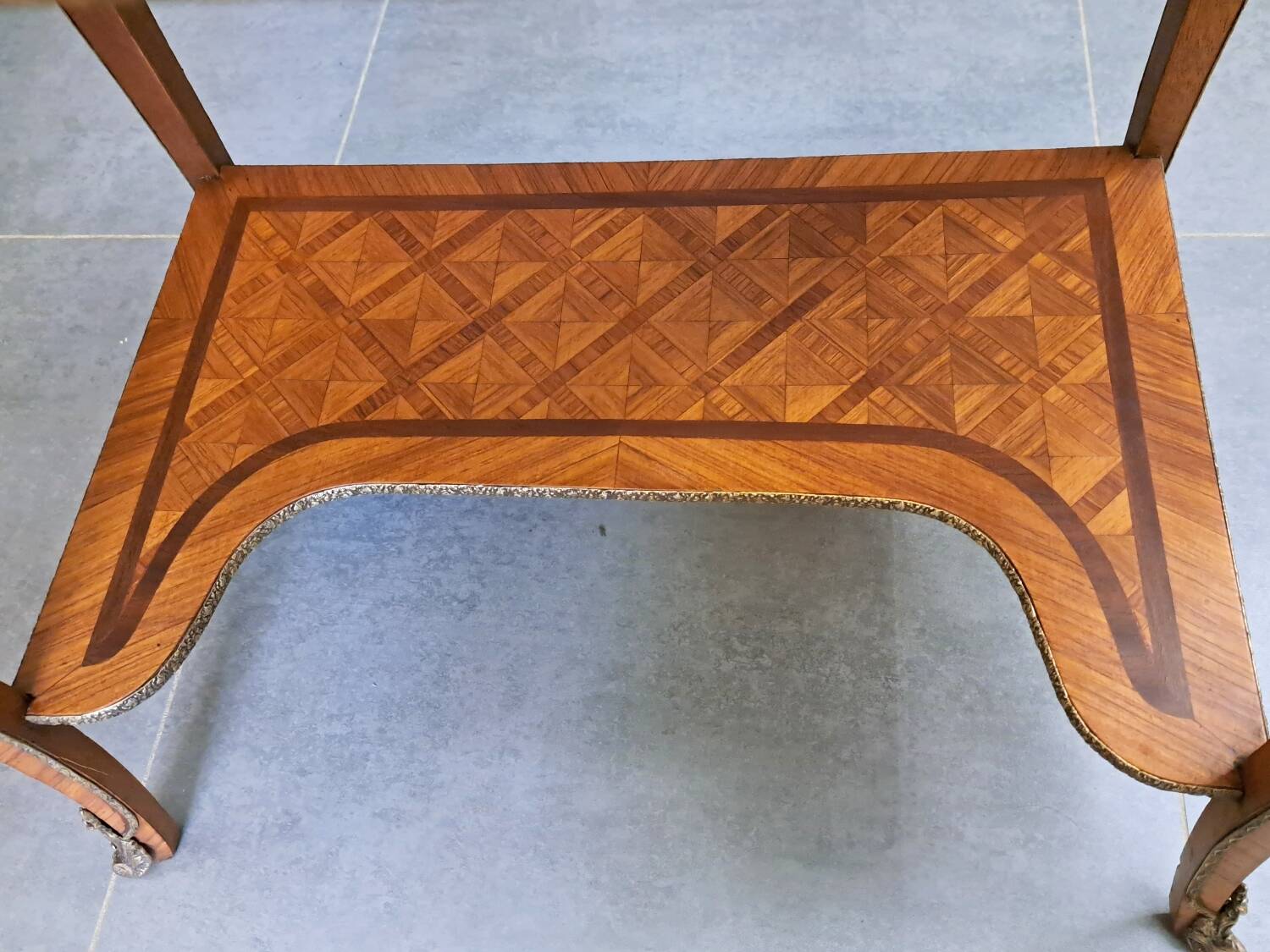 Louis XV style living room table in marquetry