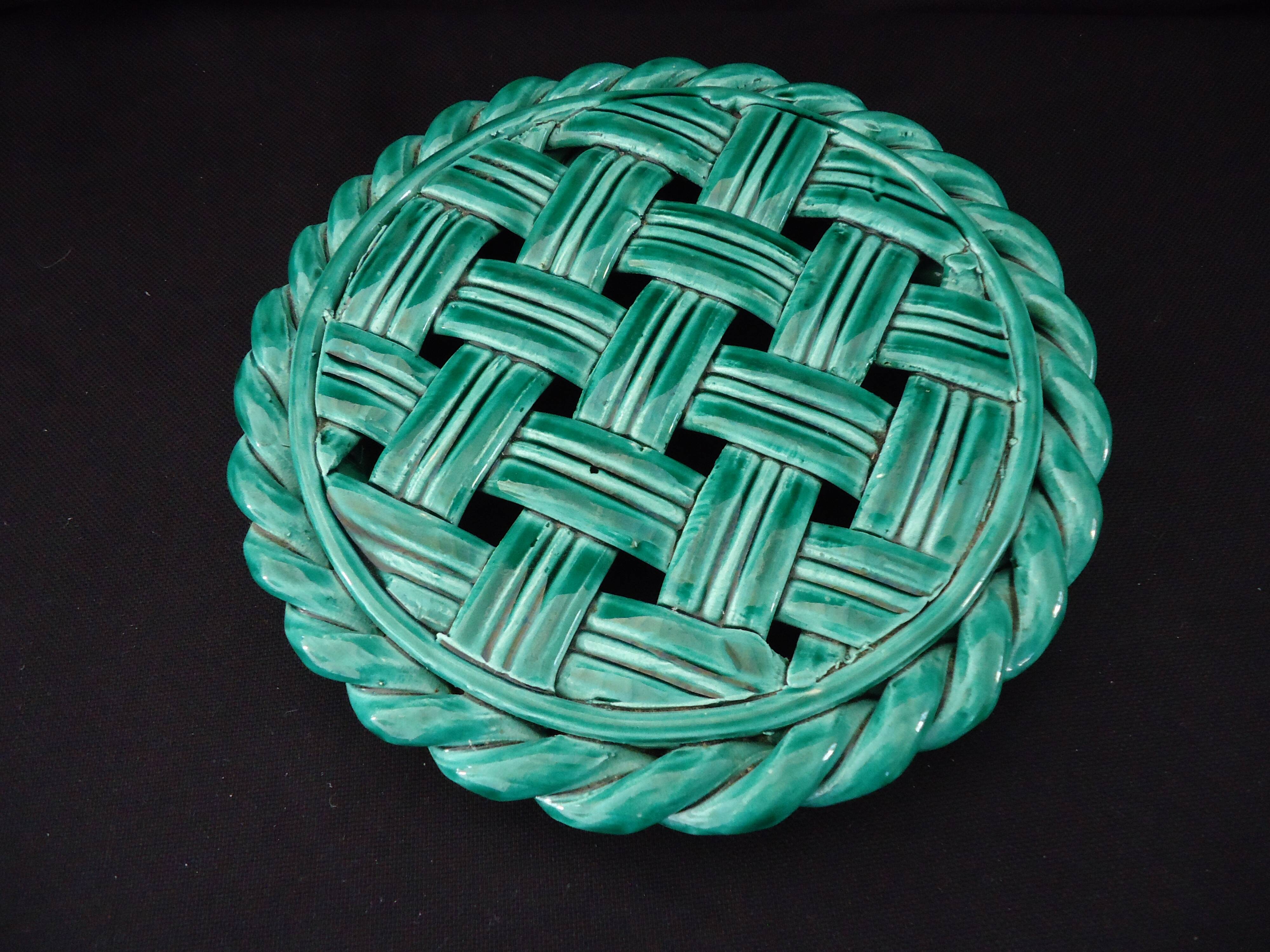 Varnished ceramic trivet Vallauris (A107-1)