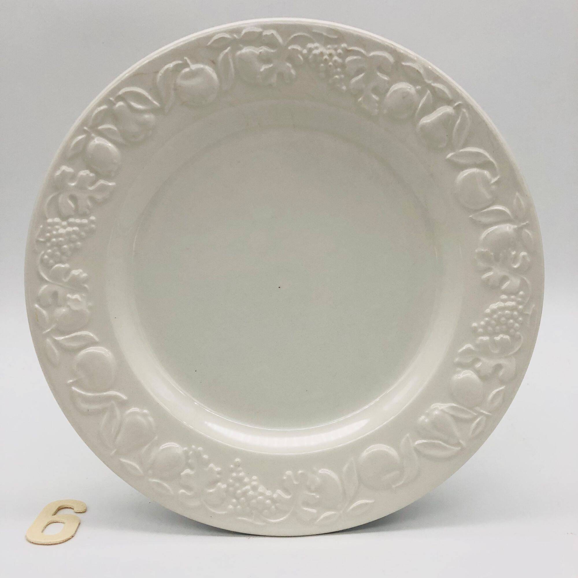 6 flat plates. Franco Giorgi by Quadrifoglio. Italy.