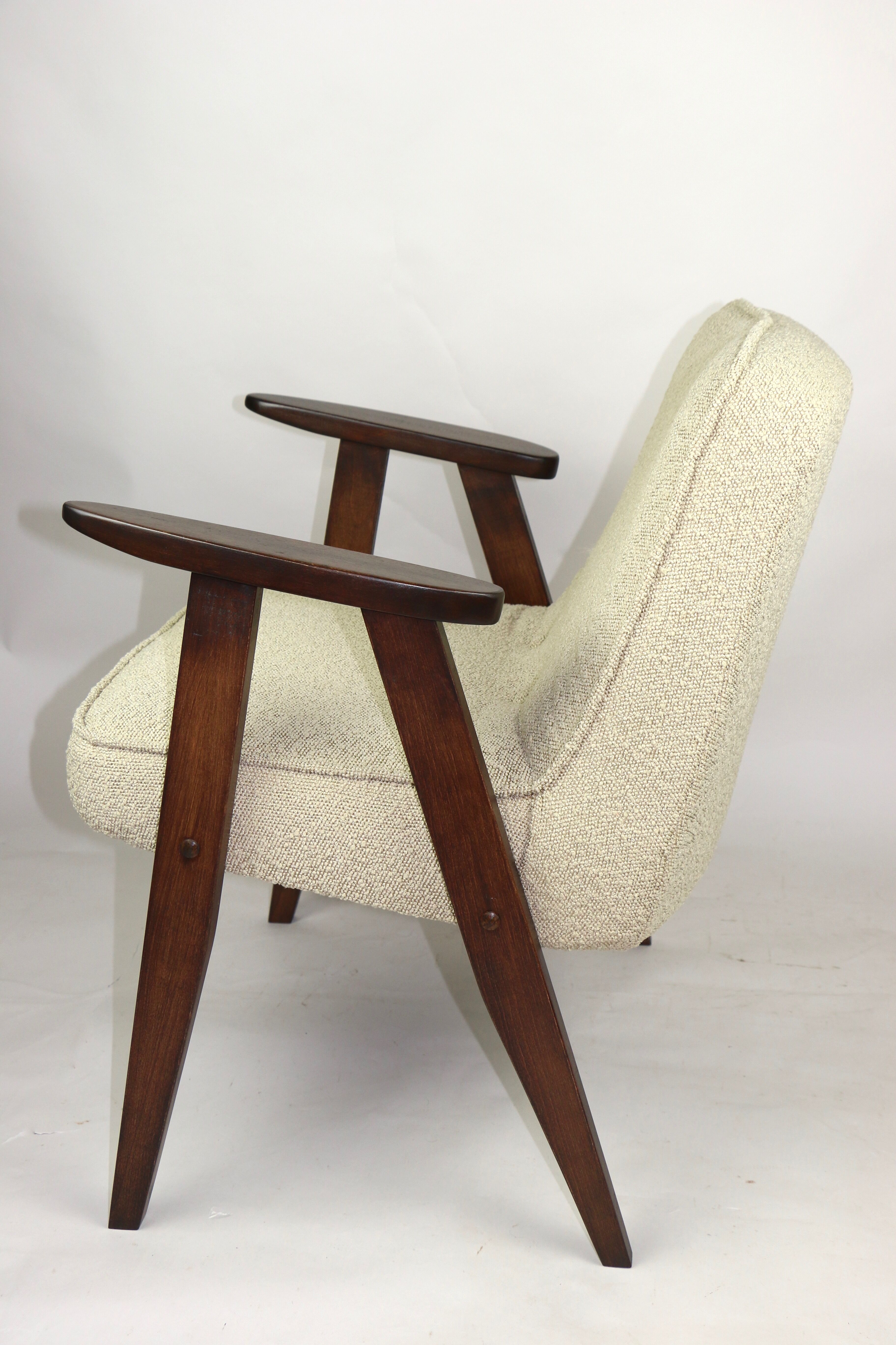 Beige Model 366 Lounge Chair in Boucle by Józef Chierowski, 1970s