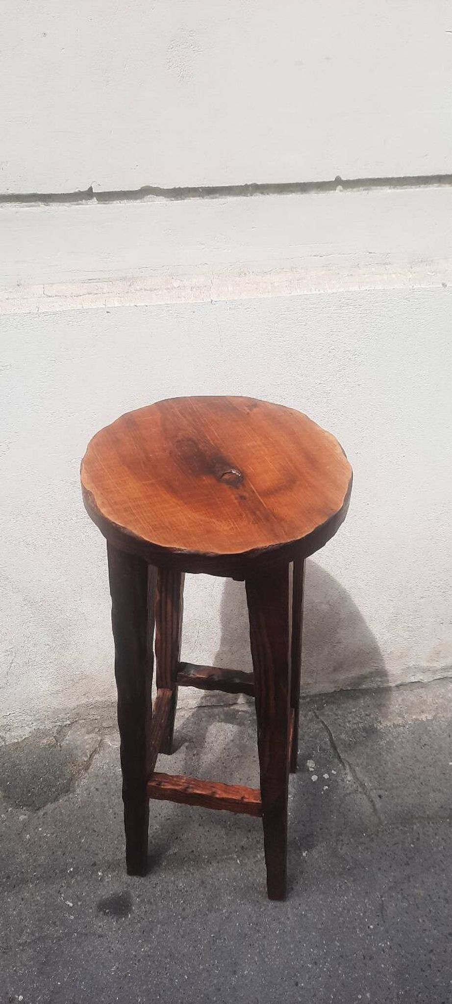 Tabouret de bar style brutaliste