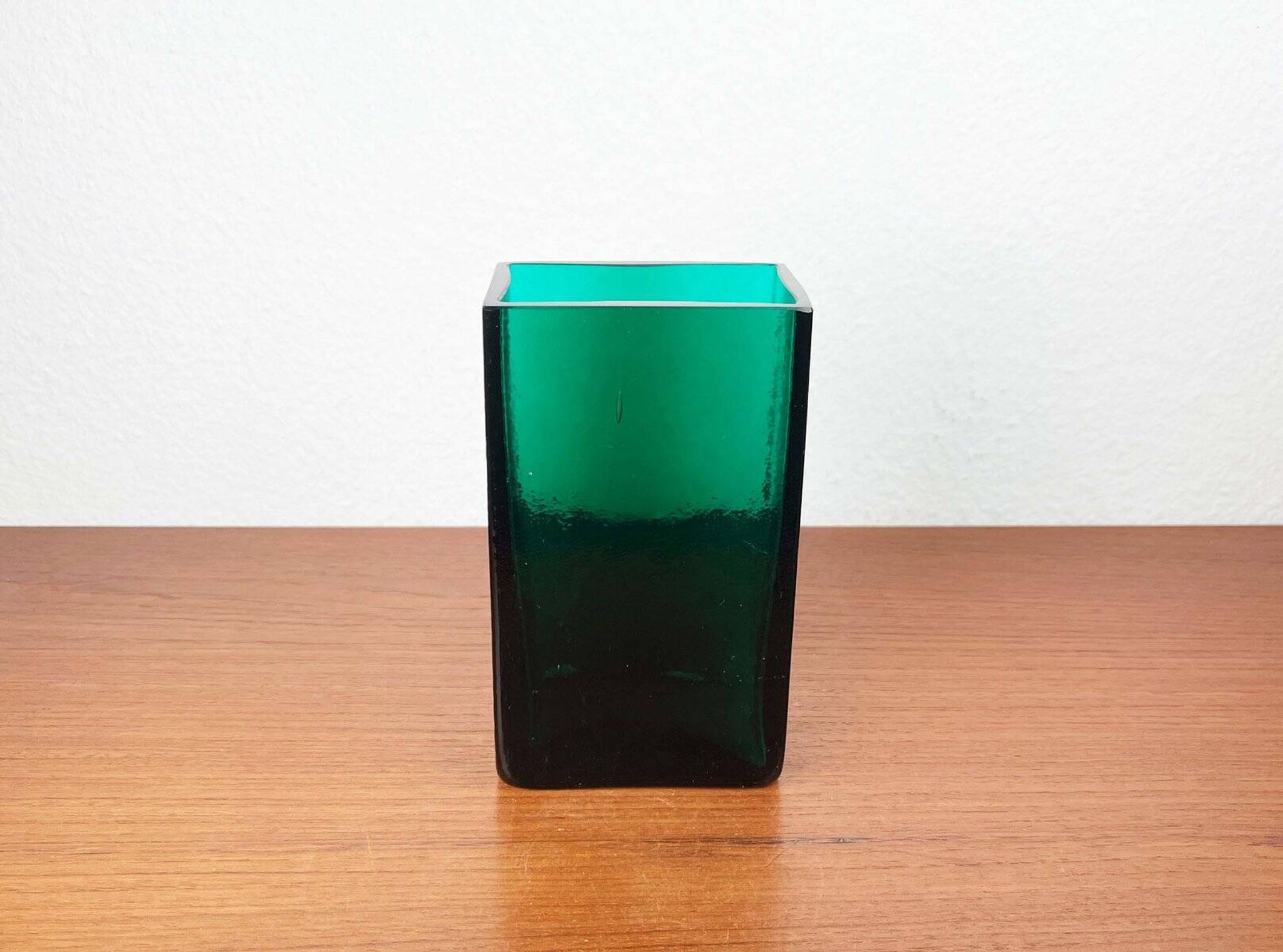 Minimalist mid-century glass block vase by Finncristall, Finland, 1960s.