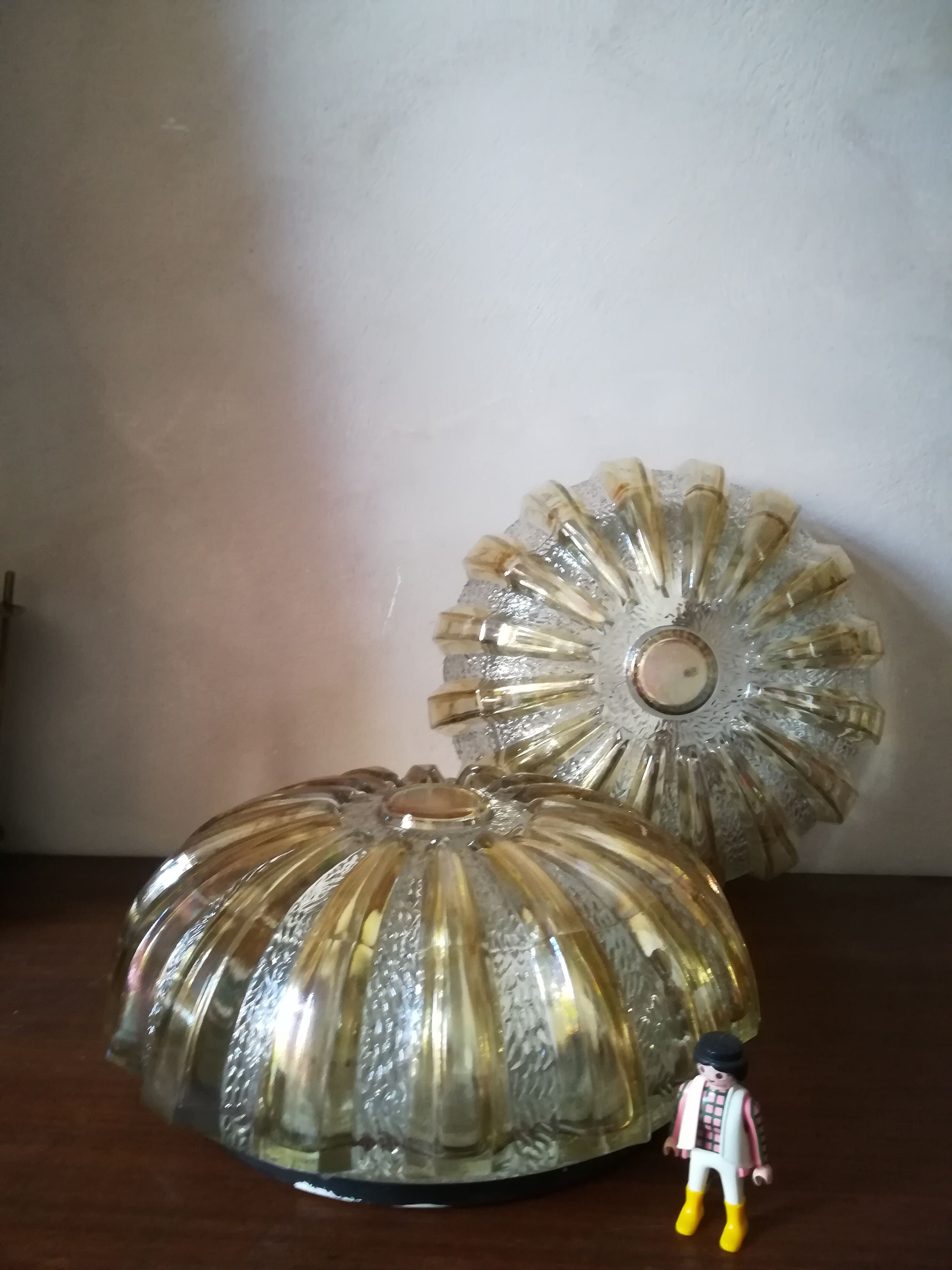 Duo of sun cailing lamps