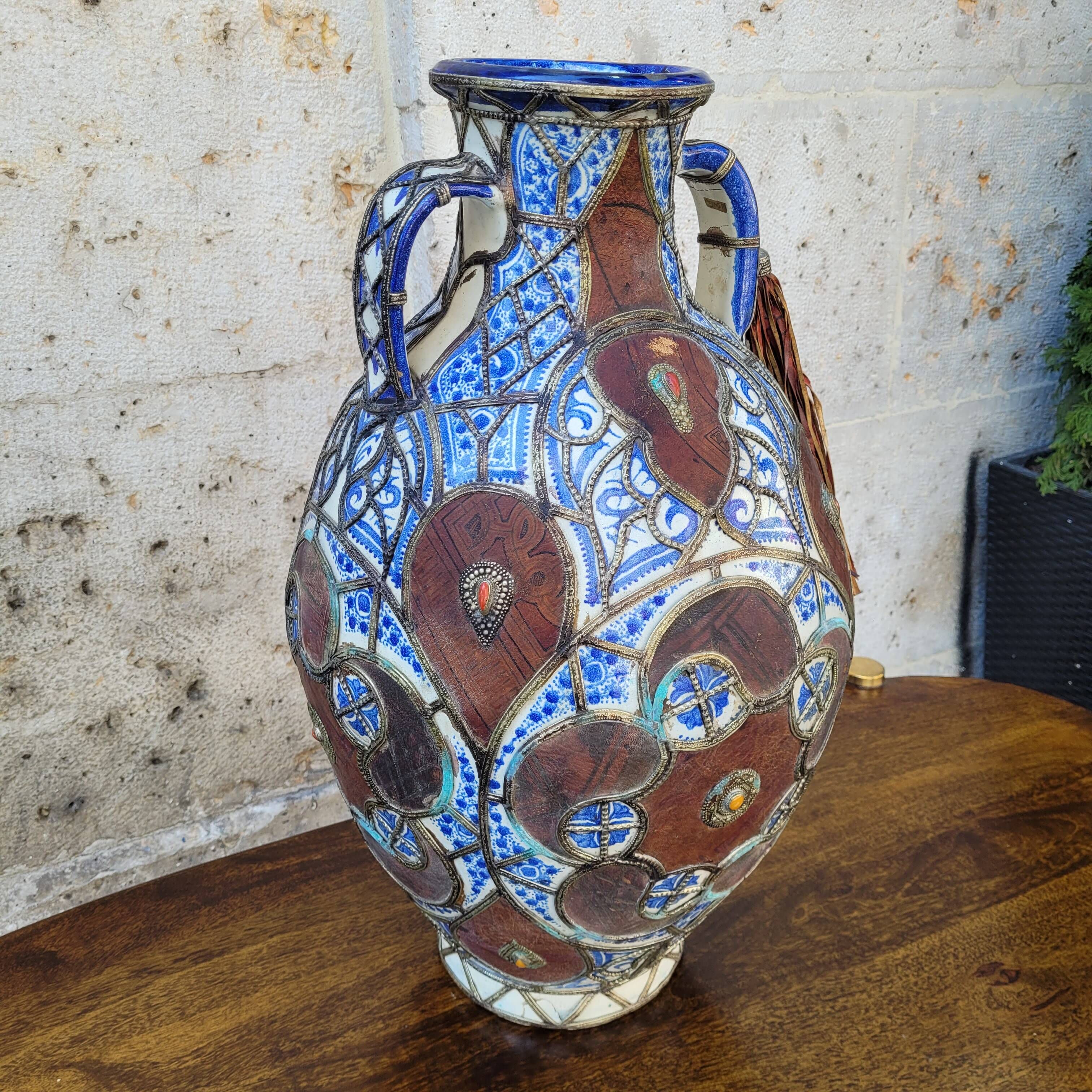 Filigree vase, ceramic, leather, enamel and metal, 19th century - Safi, Morocco