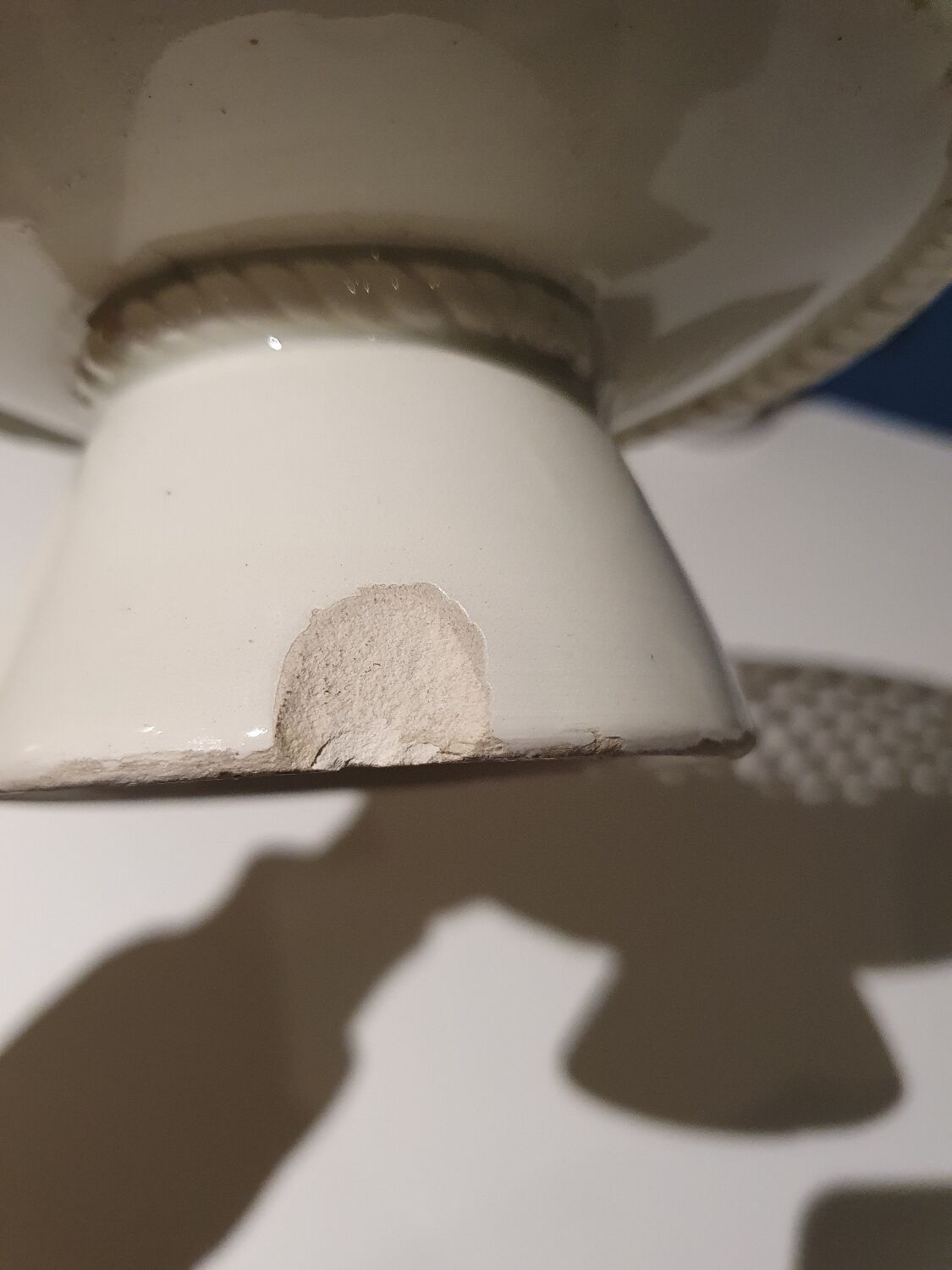 Porcelain fruit basket