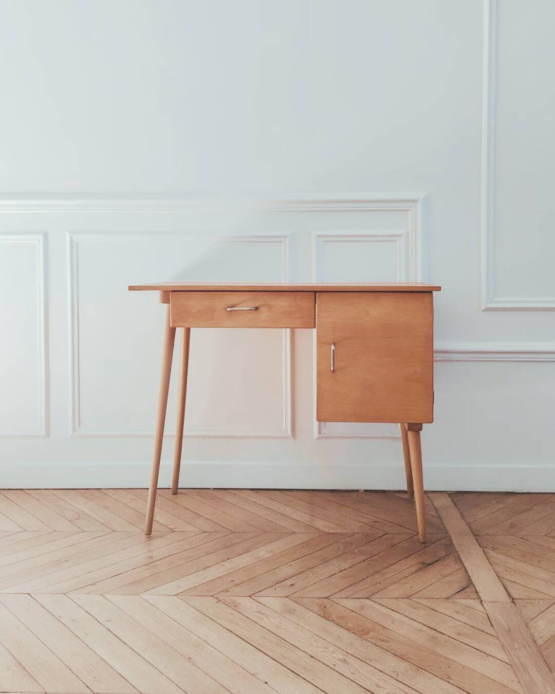 Renovated vintage Baumann desk, 1950s