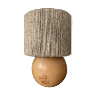 Bedside lamp in rope and wood