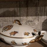 Full table service Porcelain Limoges SD from 1930.  74 pieces total