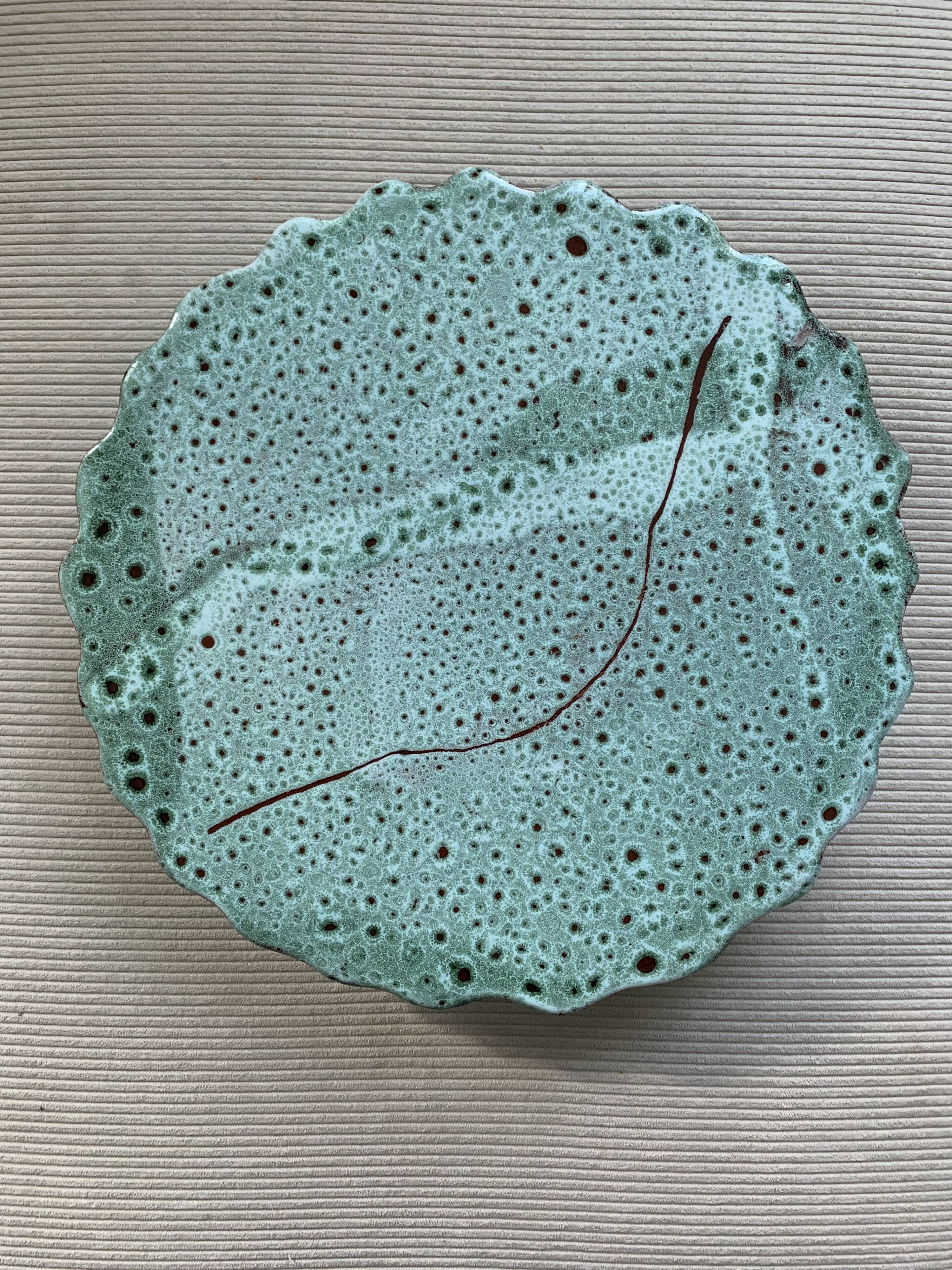 Dish on foot turquoise green