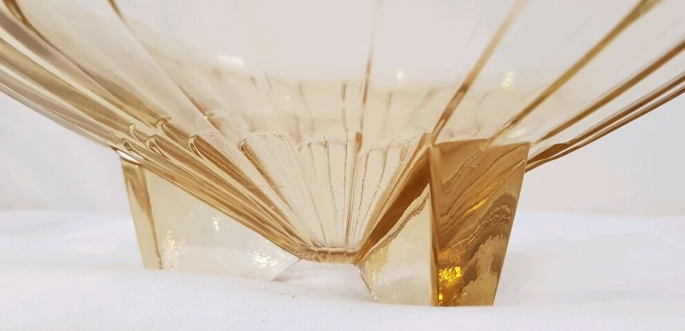 Art deco trinket bowl  thick glass