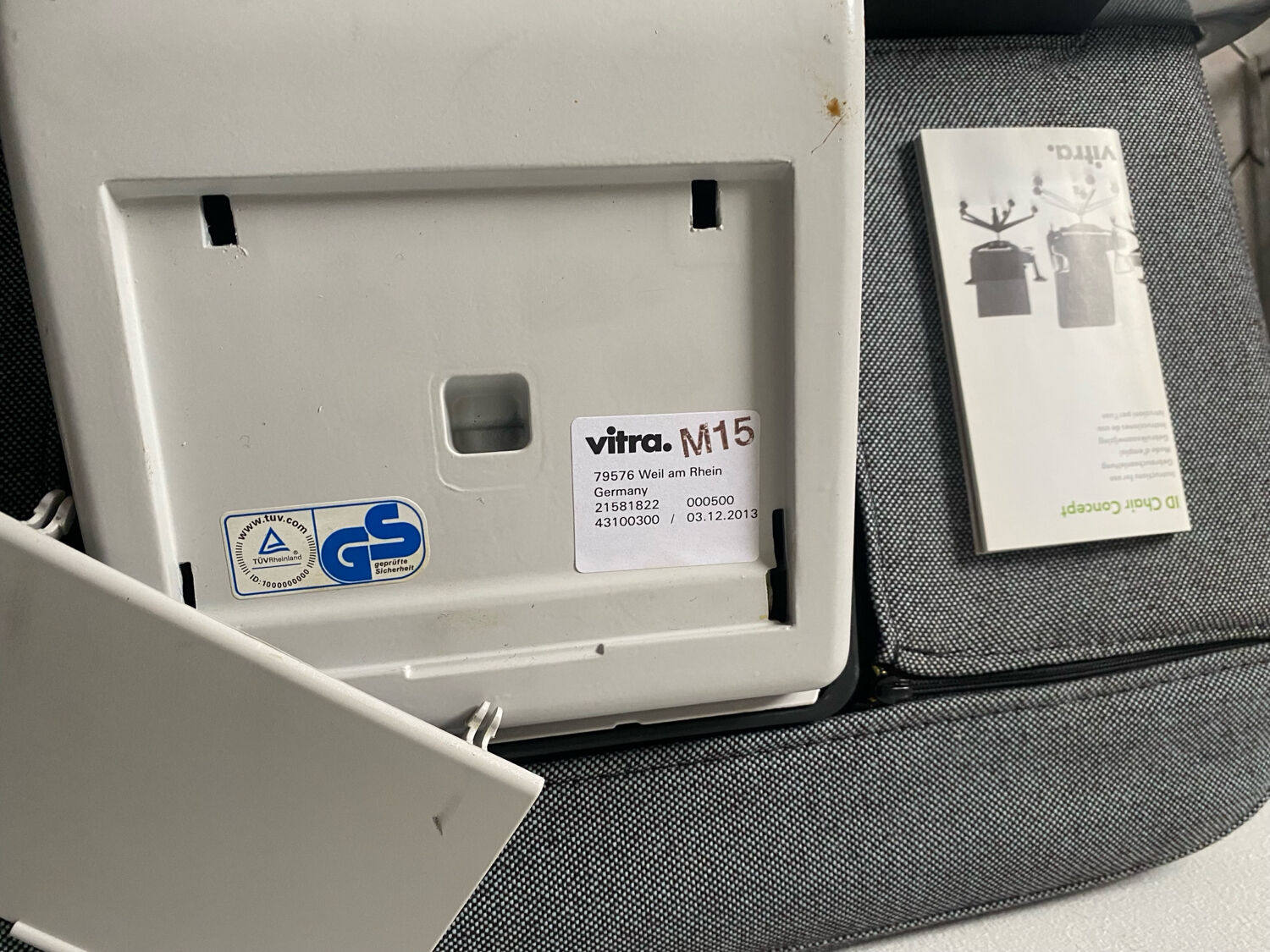 Vitra ID Soft office chair