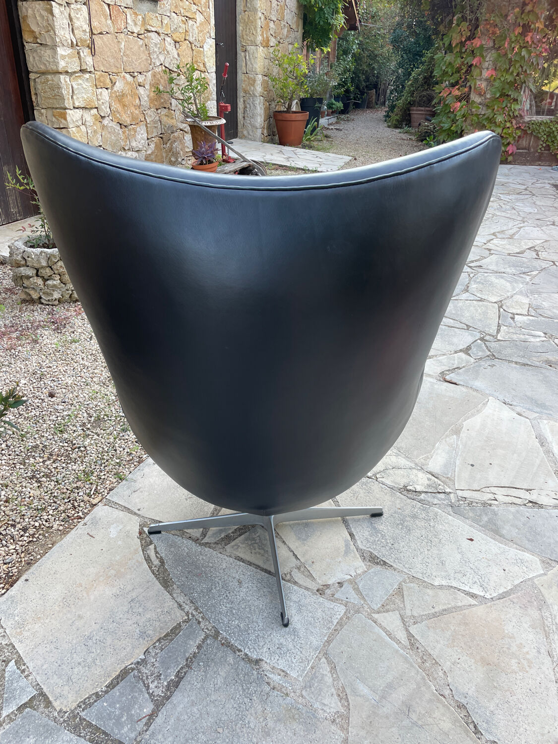 Fritz Hansen Egg Chair