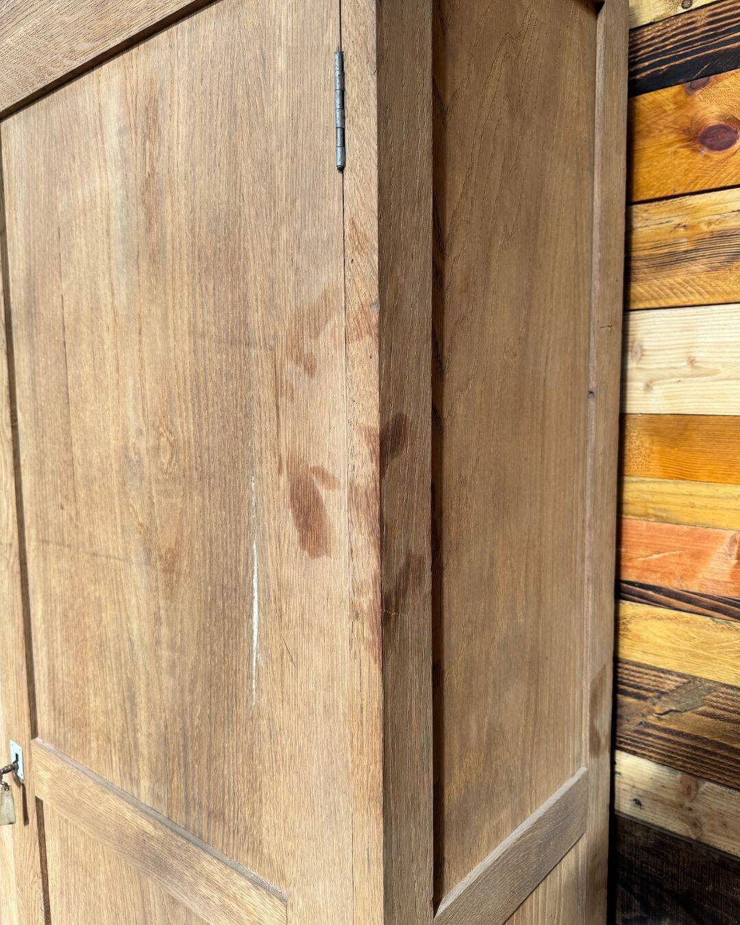 Armoire parisienne en chêne