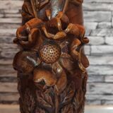Grande lampe en bois florale sculpté 1960