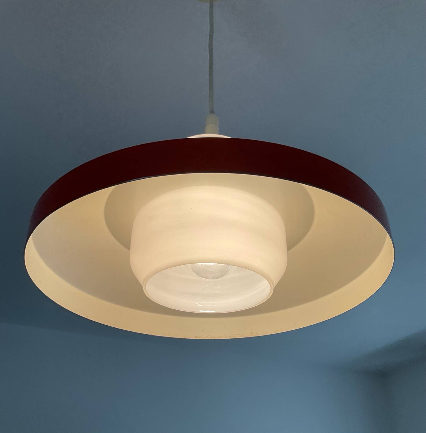 Scandinavian suspension from the 60s-70s.