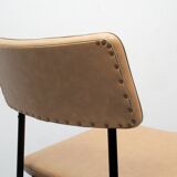 Chaise années 1950 en simili cuir beige