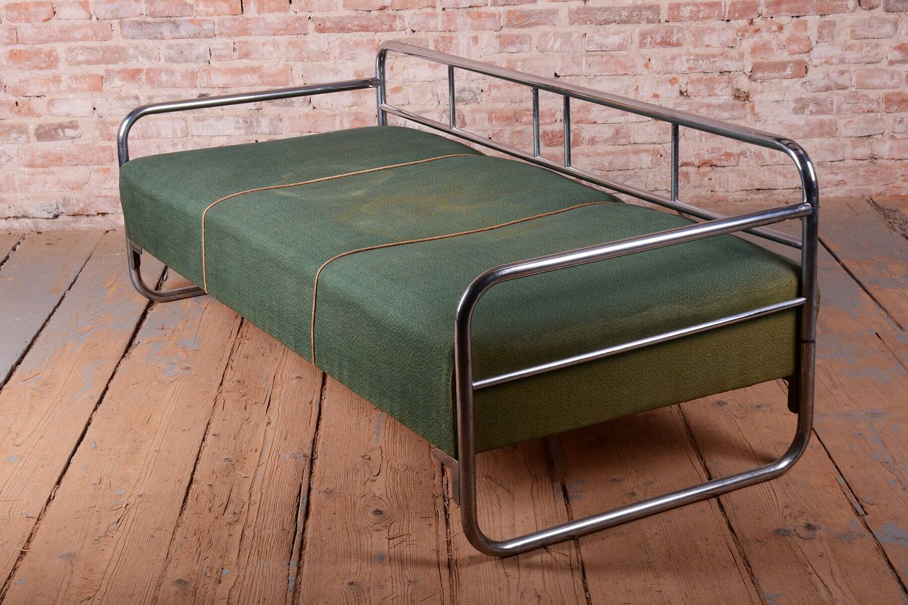 Bauhaus Sofa in Chrome, Steel, and Fabric, Czech, 1930s