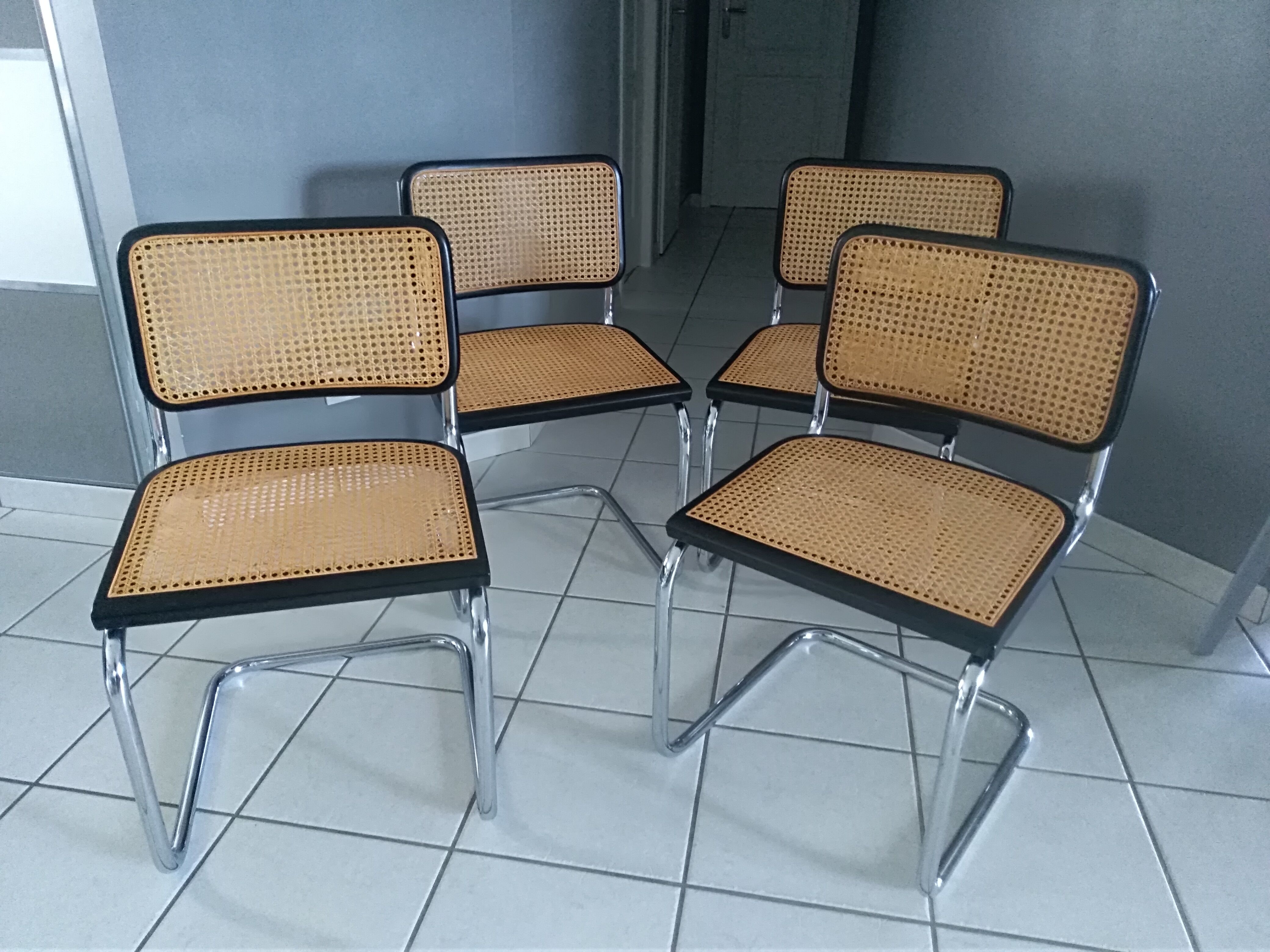 Suite of 4 chairs Cesca B32 by Marcel Breuer years 1992