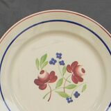 Set of 6 Luneville earthenware dessert plates. Bagatelle model.