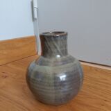 Vase en grès émaillé signé